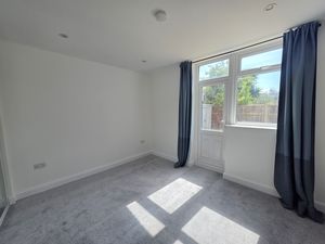 Photo 6- click for photo gallery